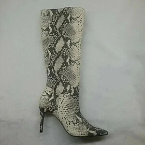 steve madden kinga/kingpo boosts